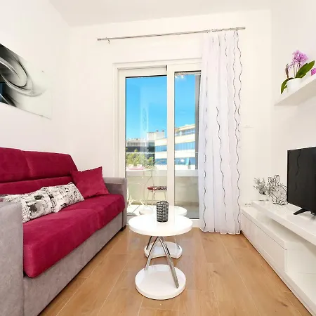 Apartment Luxury Marionik *